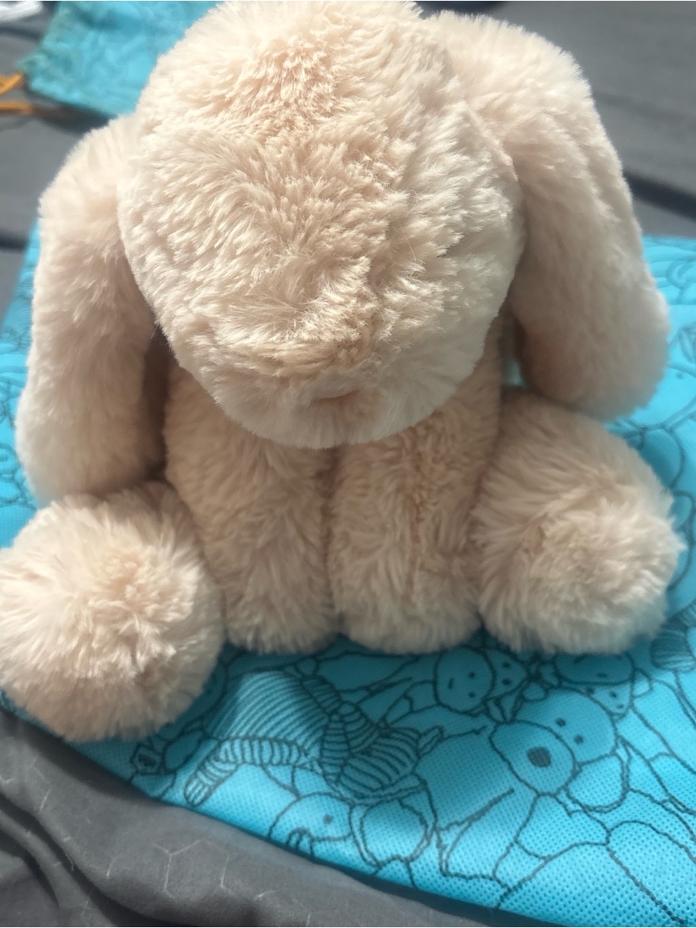 Medium smudge bunny Jellycat NWT